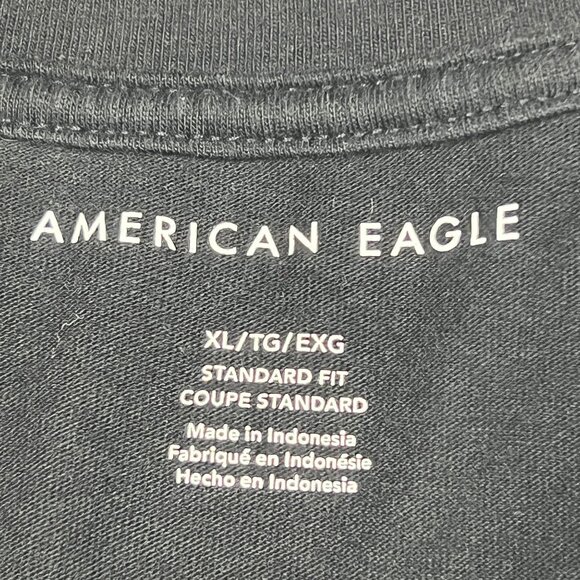 American Eagle Shirt Mens XL Black Standard Fit Spellout Graphic Logo Pullover - Picture 2 of 8